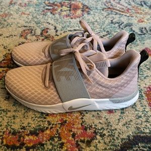 Nike Renew mauve size 7.5